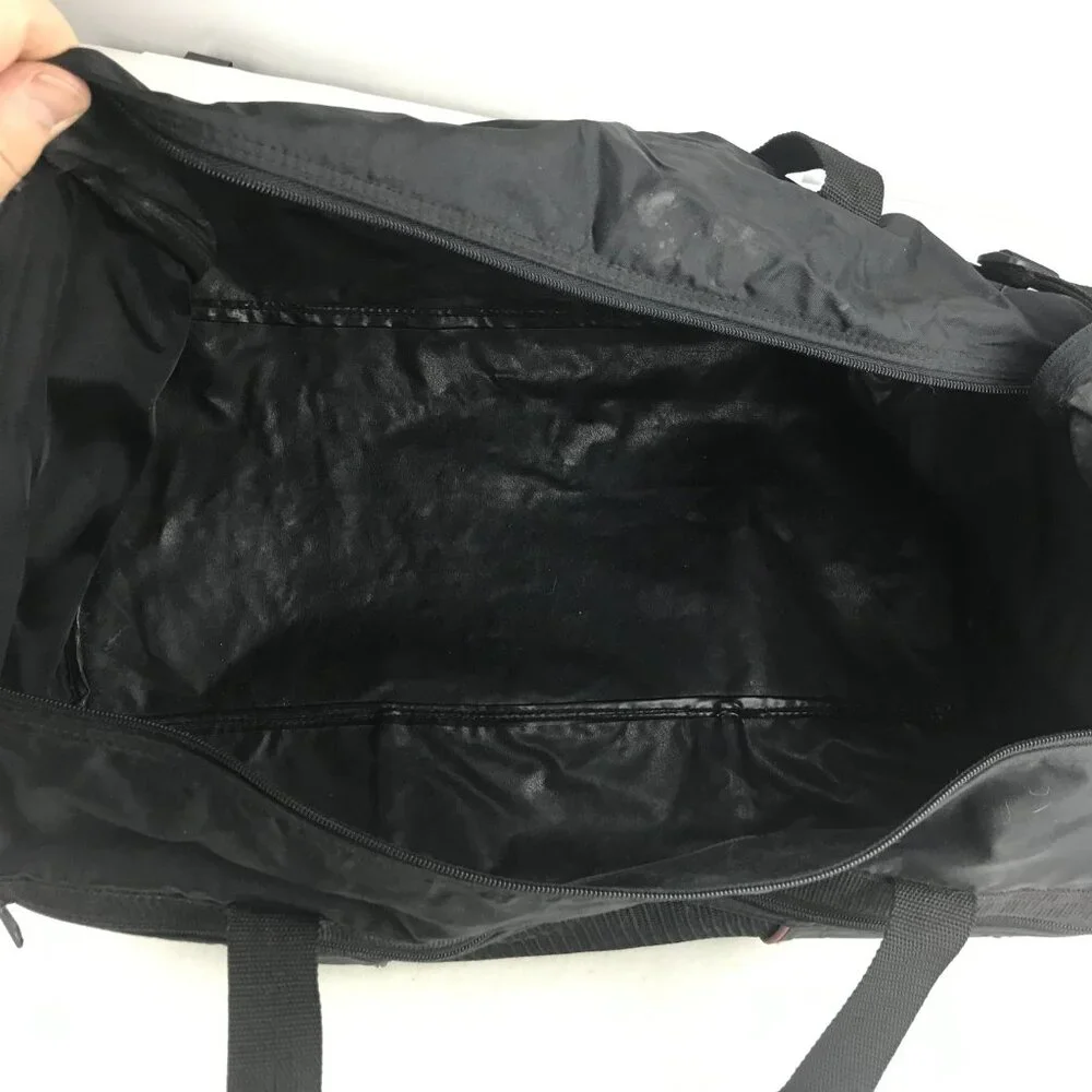 Wilson Unisex Duffle Bag Black/Maroon Nylon‎ Sports Shoulder Strap Zipper Pocket